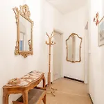 Stunning In With Kitchen Μπολιάσκο