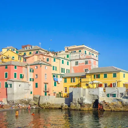 Apartamento Stunning In With Kitchen