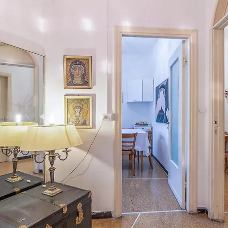 Stunning In With Kitchen